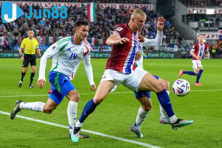 2 đội sẽ có một trận “chung kết” để quyết định chủ nhân tấm vé dự World Cup. 2 đội sẽ có một trận “chung kết” để quyết định chủ nhân tấm vé dự World Cup.